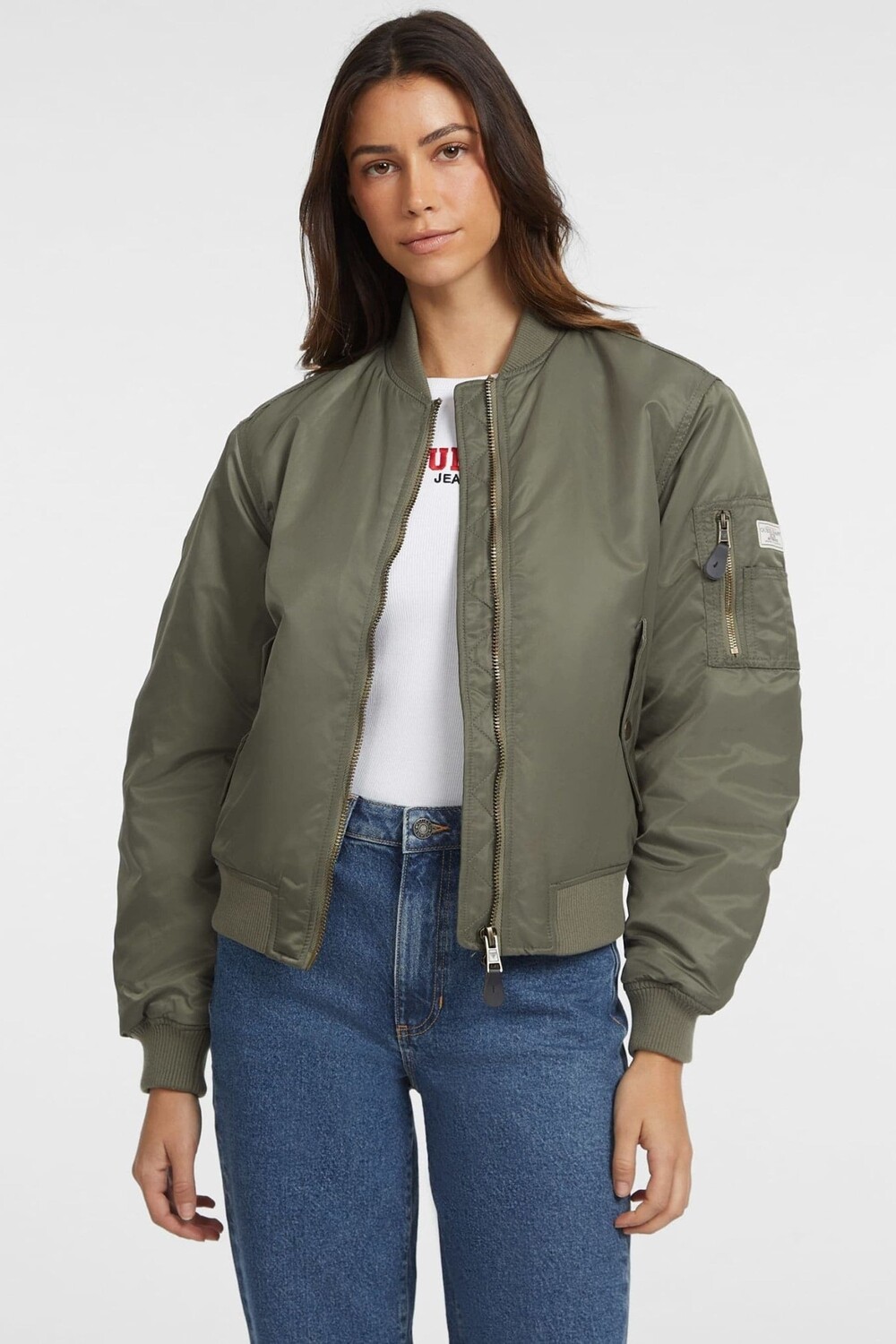 Куртка бомбер Guess Jeans, зеленый
Куртка бомбер Guess Jeans, зеленый