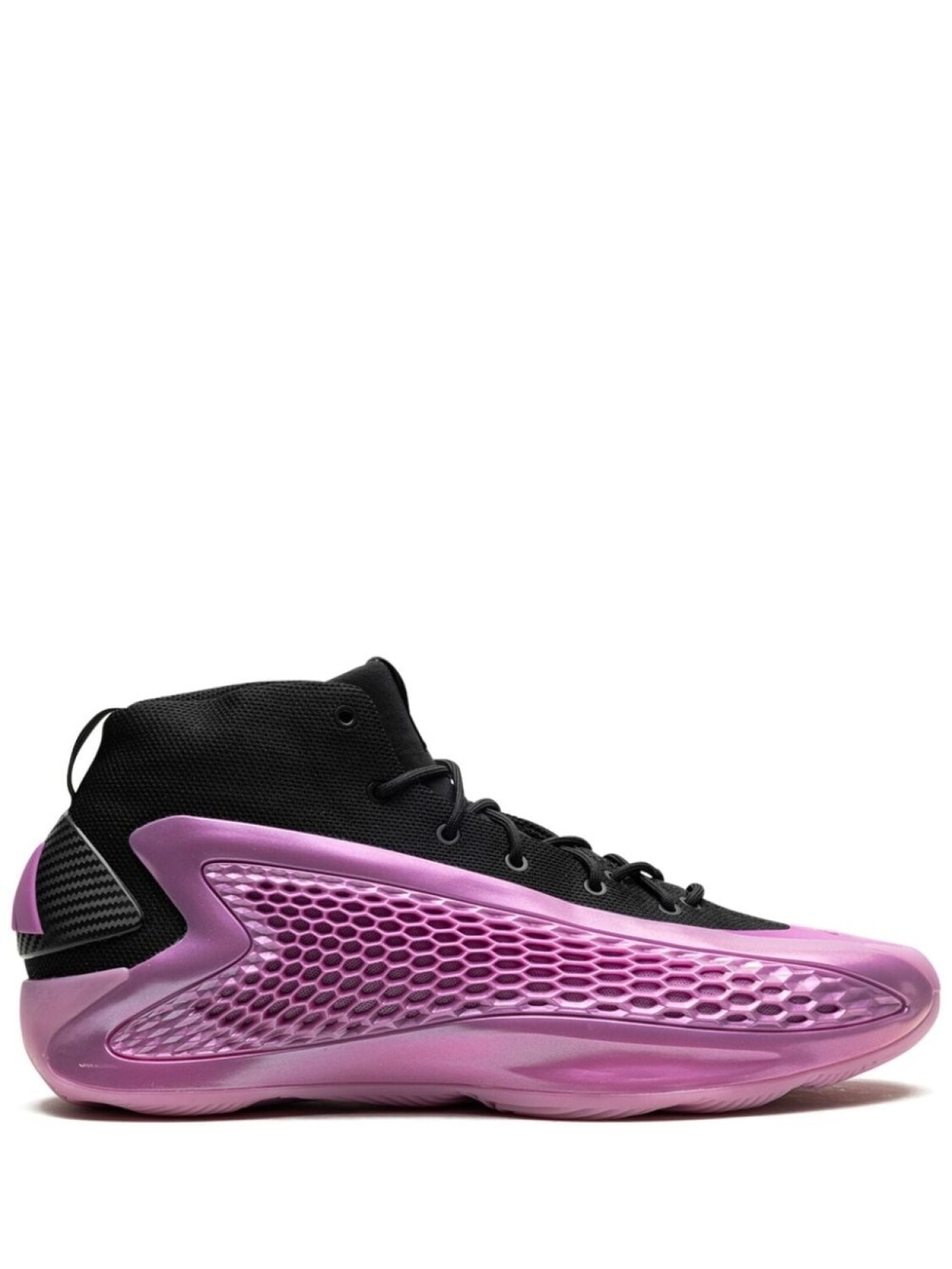 Кроссовки Adidas Anthony Edwards 1 "Preloved Purple", черный
Кроссовки Adidas Anthony Edwards 1 "Preloved Purple", черный