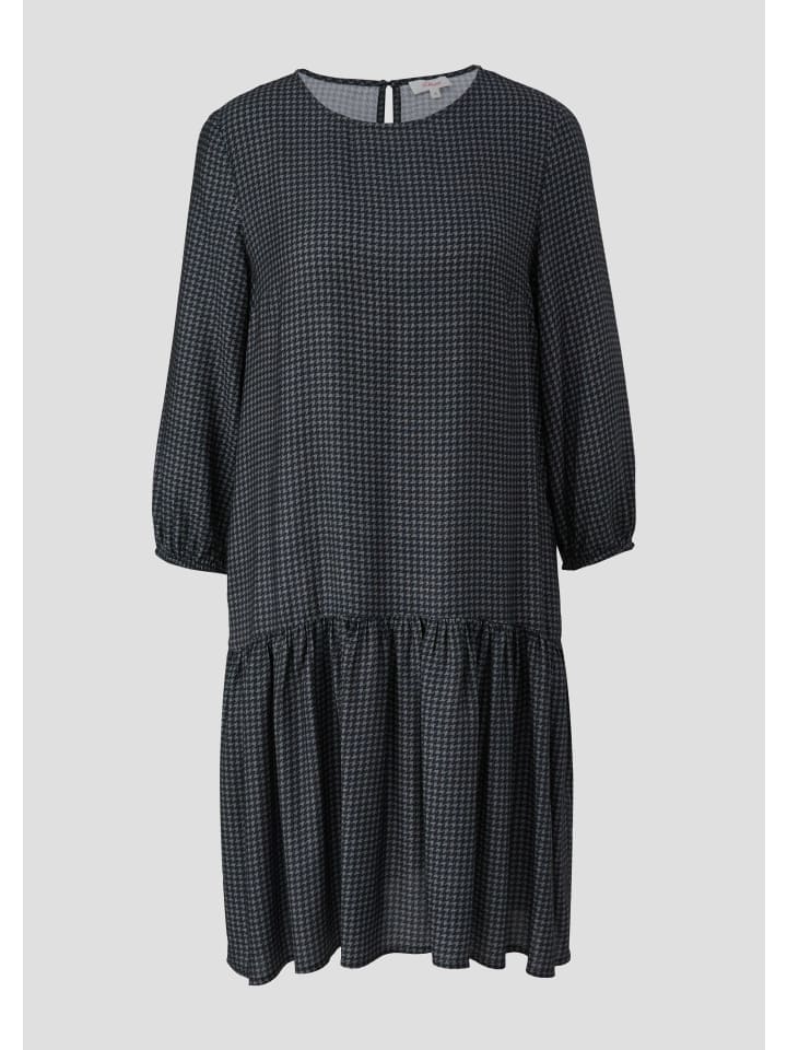 Платье 79N7_темно-синего цвета s.Oliver
Платье 79N7_темно-синего цвета s.Oliver