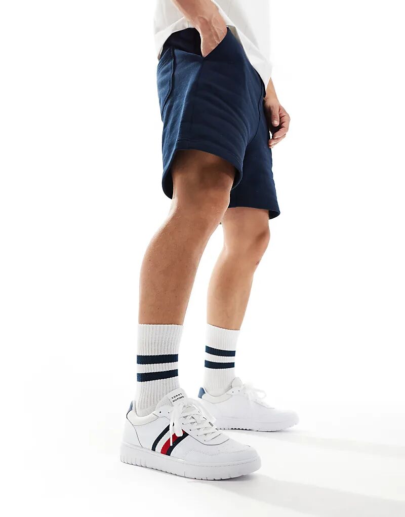 Кроссовки Basket lite белого цвета Tommy Hilfiger
Кроссовки Basket lite белого цвета Tommy Hilfiger
