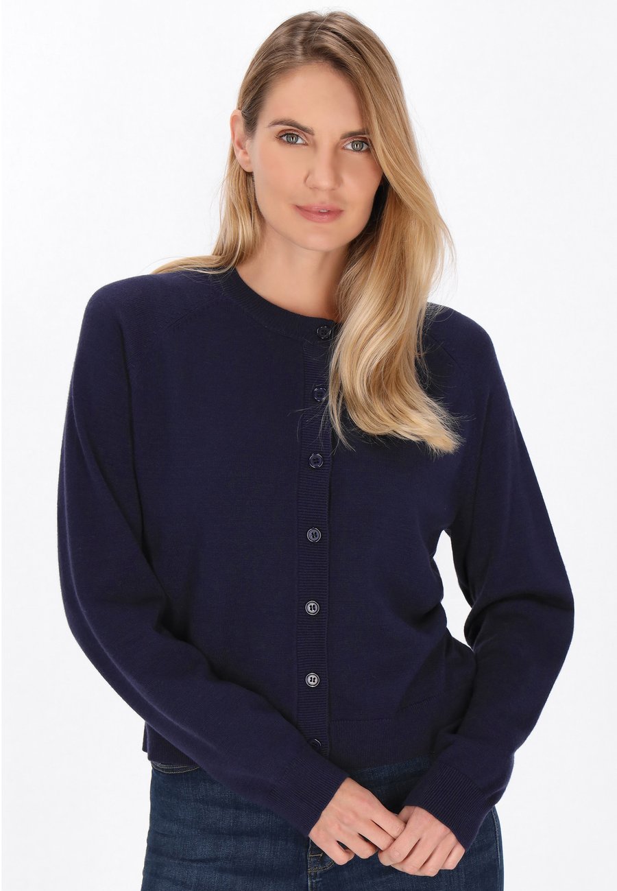 Кардиган usha Cardigan, Navy/Dark Blue
Кардиган usha Cardigan, Navy/Dark Blue