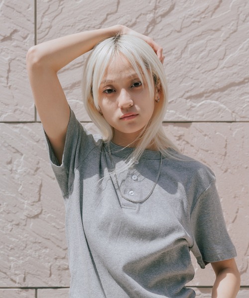 Футболка с коротким рукавом, бренд Miller Henry, цвет серый
Футболка с коротким рукавом, бренд Miller Henry, цвет серый