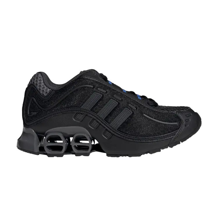 Кроссовки Adidas Megaride O1 J, Black Carbon
Кроссовки Adidas Megaride O1 J, Black Carbon