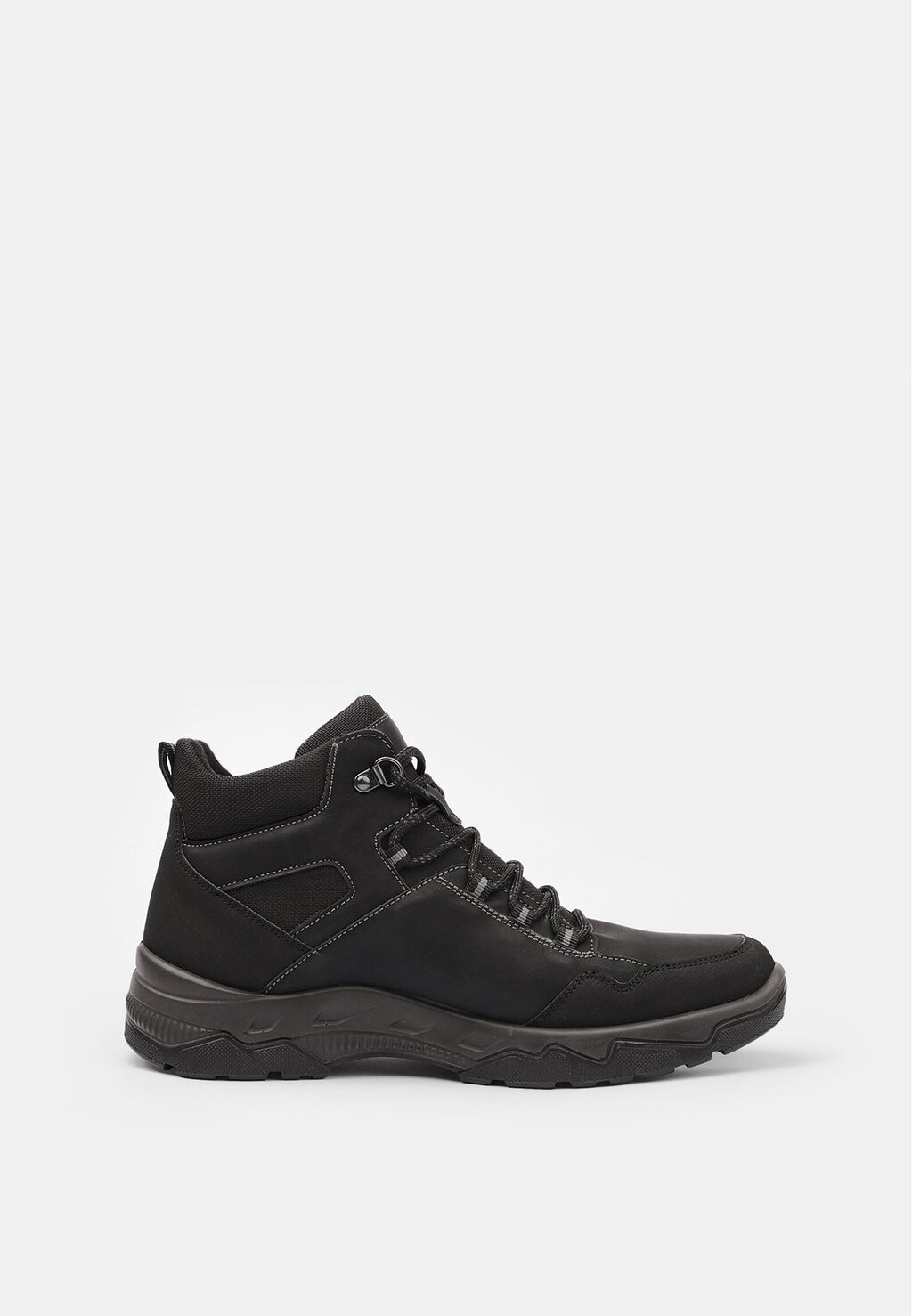 Ботильоны на шнуровке Bata, черный
Ботильоны на шнуровке Bata, черный