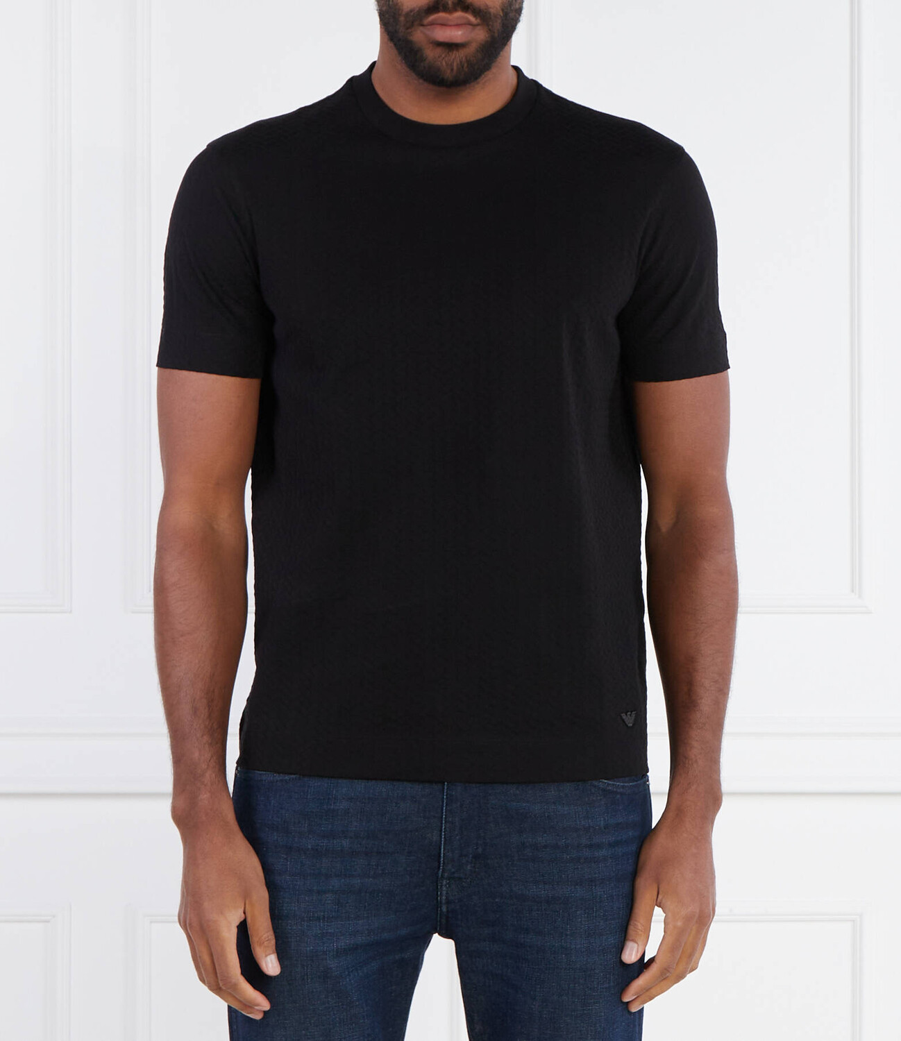 Футболка Emporio Armani Regular Fit, черный
Футболка Emporio Armani Regular Fit, черный