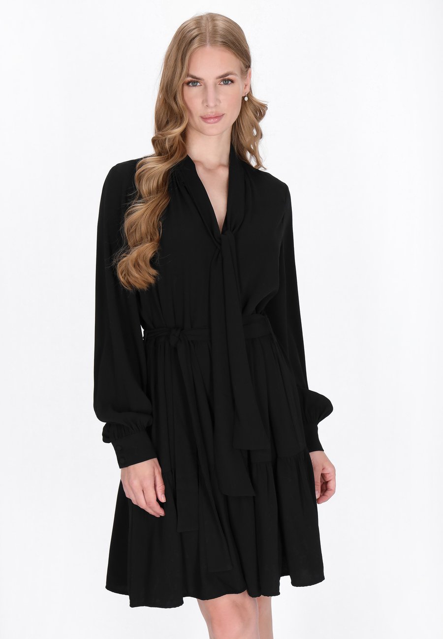 Платье DreiMaster Day dress, Black
Платье DreiMaster Day dress, Black