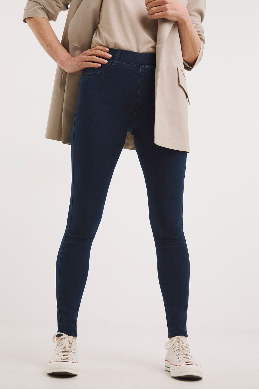 Узкие джеггинсы Jd Williams, синий
Узкие джеггинсы Jd Williams, синий