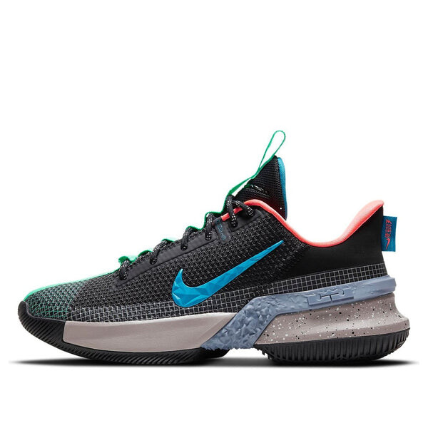 Посол кроссовок 13 Nike, черный
Посол кроссовок 13 Nike, черный