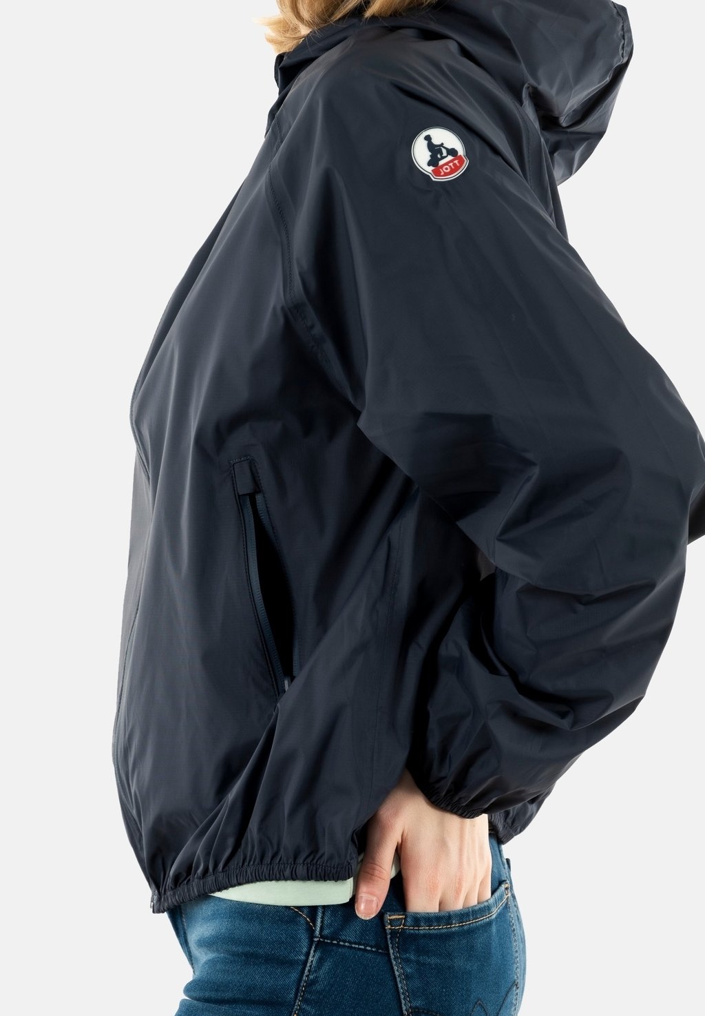 Легкая куртка FEROE JOTT, темно-синий
Легкая куртка FEROE JOTT, темно-синий