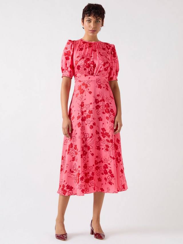 Платье из полевых цветов от джем L.K.Bennett, цвет Multi/Pink
Платье из полевых цветов от джем L.K.Bennett, цвет Multi/Pink