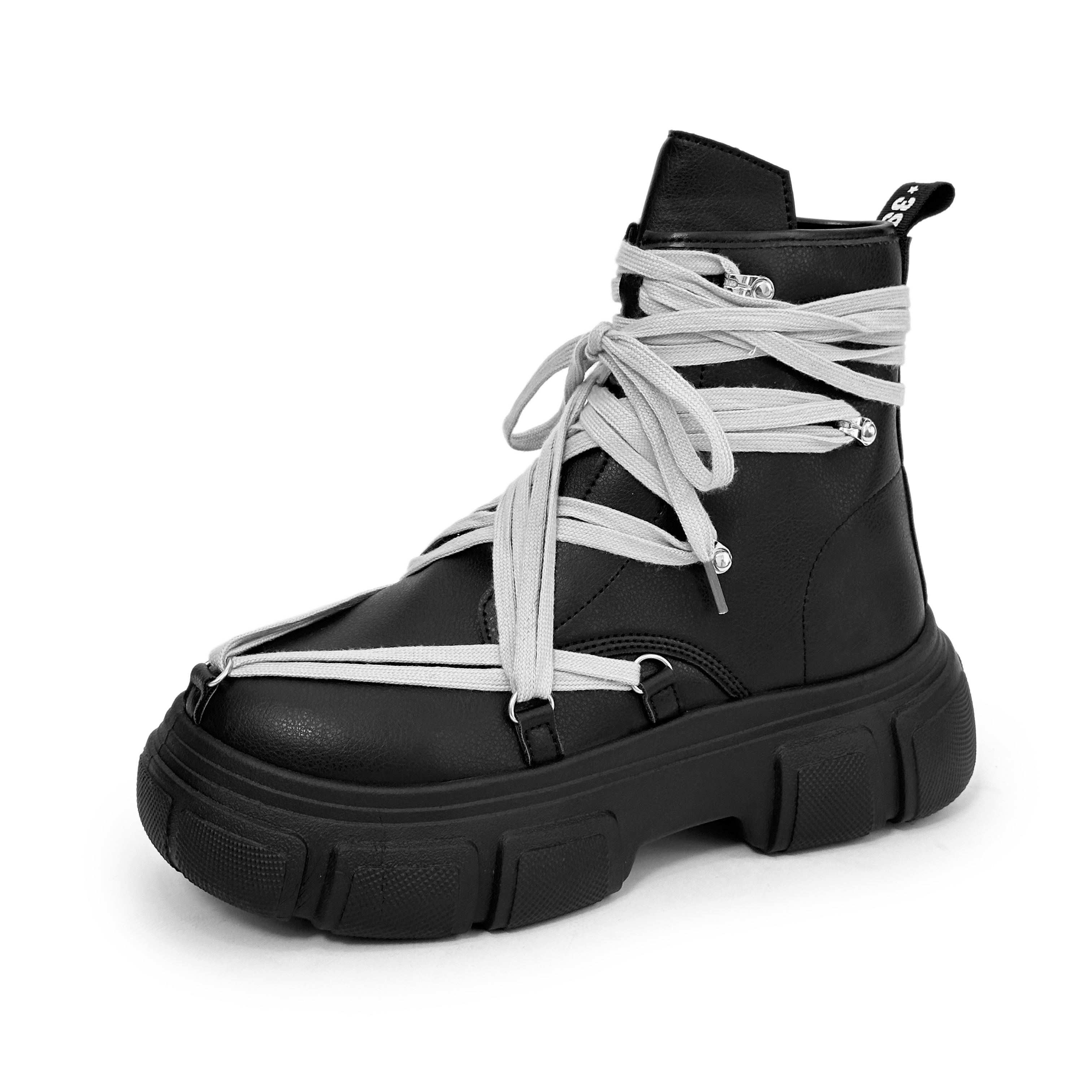 SLNU 3 Ботинки Martin мужские белые
SLNU 3 Ботинки Martin мужские белые