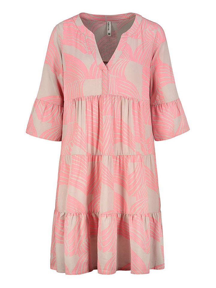 Платье до колена Sublevel
Платье до колена Sublevel