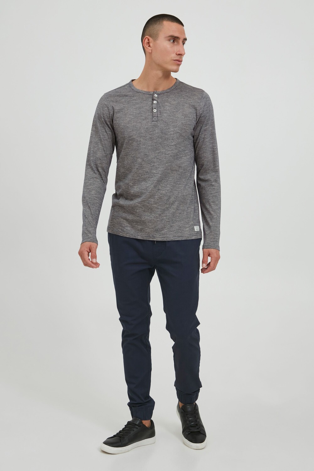 Лонгслив 11 Project, синий
Лонгслив 11 Project, синий