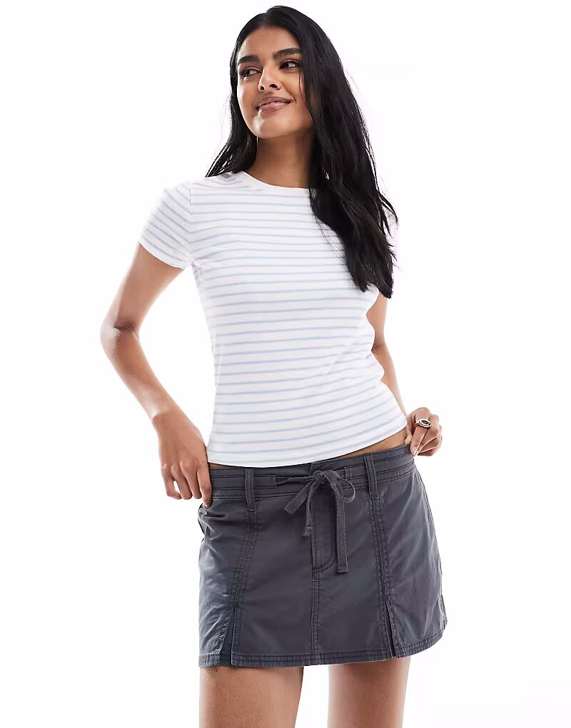 Мини-юбка Hollister в складку серого цвета
Мини-юбка Hollister в складку серого цвета