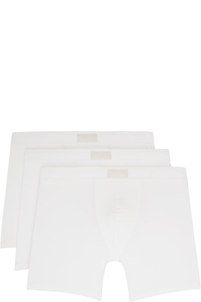 Упаковка из трех пар белых хлопковых трусов-боксеров SKIMS длиной 5 дюймов
Упаковка из трех пар белых хлопковых трусов-боксеров SKIMS длиной 5 дюймов