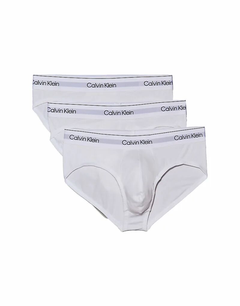Комплект из 3 трусов-брифов Calvin Klein Icon Cotton Stretch белого цвета
Комплект из 3 трусов-брифов Calvin Klein Icon Cotton Stretch белого цвета