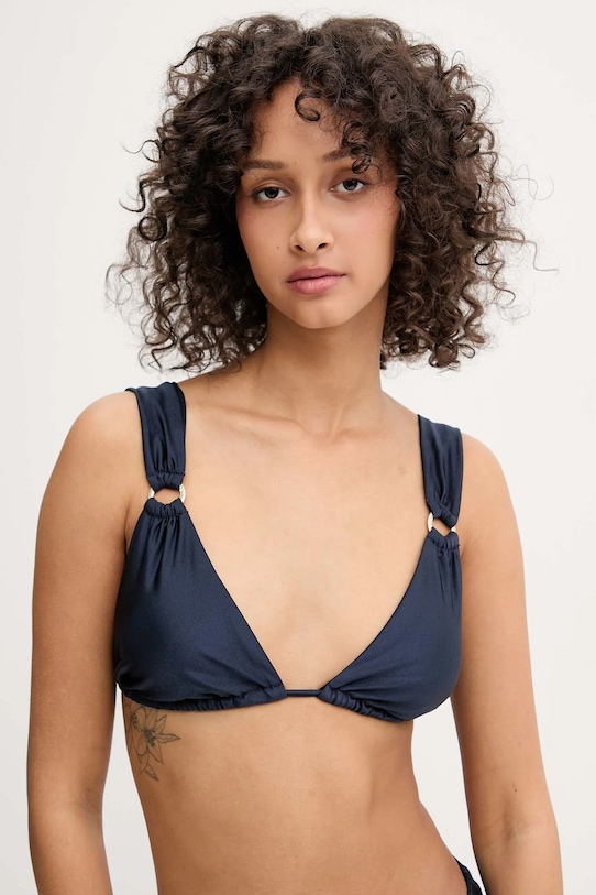 Купальный бюстгальтер Boss, темно-синий
Купальный бюстгальтер Boss, темно-синий