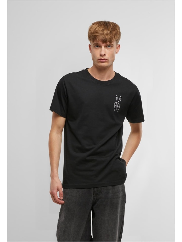 Футболка черного цвета Mister Tee
Футболка черного цвета Mister Tee