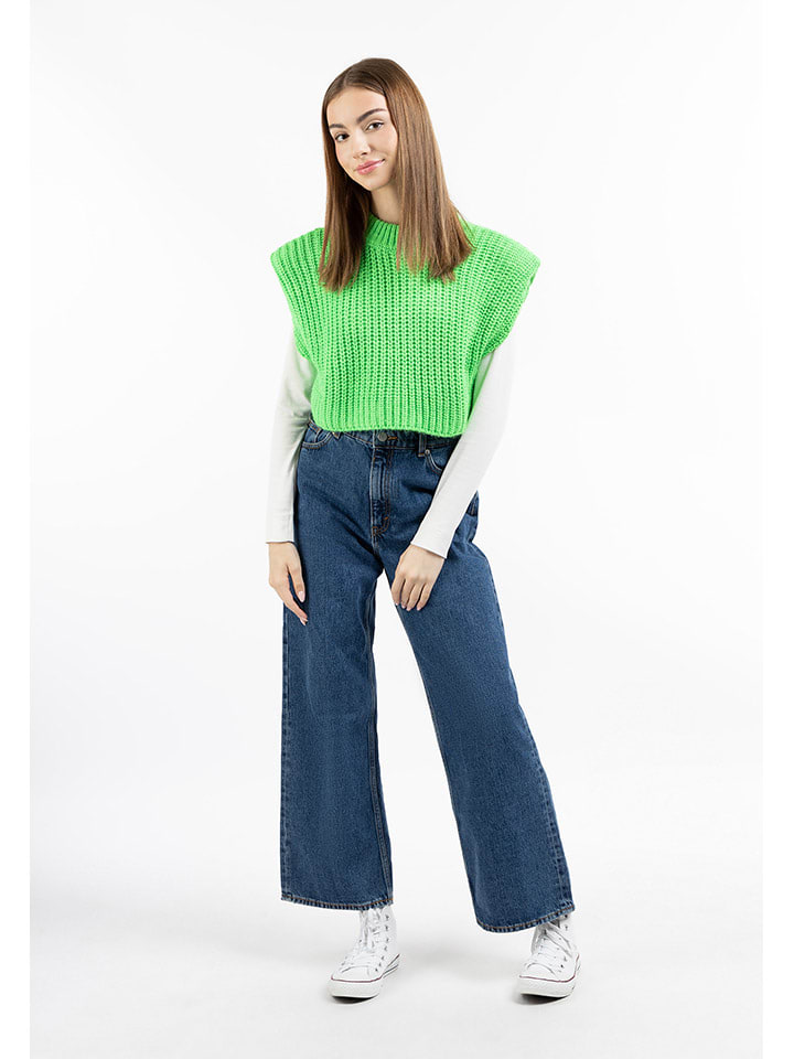 MyMo Зеленый жилет
MyMo Зеленый жилет