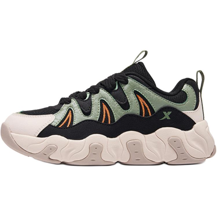 Нескользящие износостойкие низкие кроссовки для детей и подростков XTEP, черный/зеленый
Нескользящие износостойкие низкие кроссовки для детей и подростков XTEP, черный/зеленый