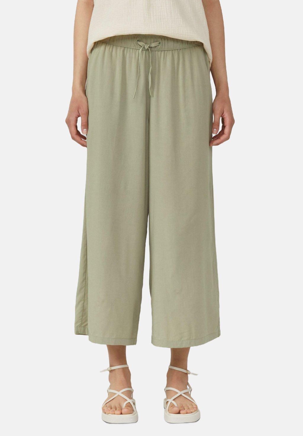 Брюки QS, зеленый
Брюки QS, зеленый