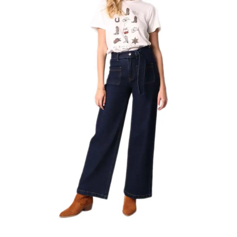 Джинсы Deeluxe Kami Bootcut jeans, синий
Джинсы Deeluxe Kami Bootcut jeans, синий