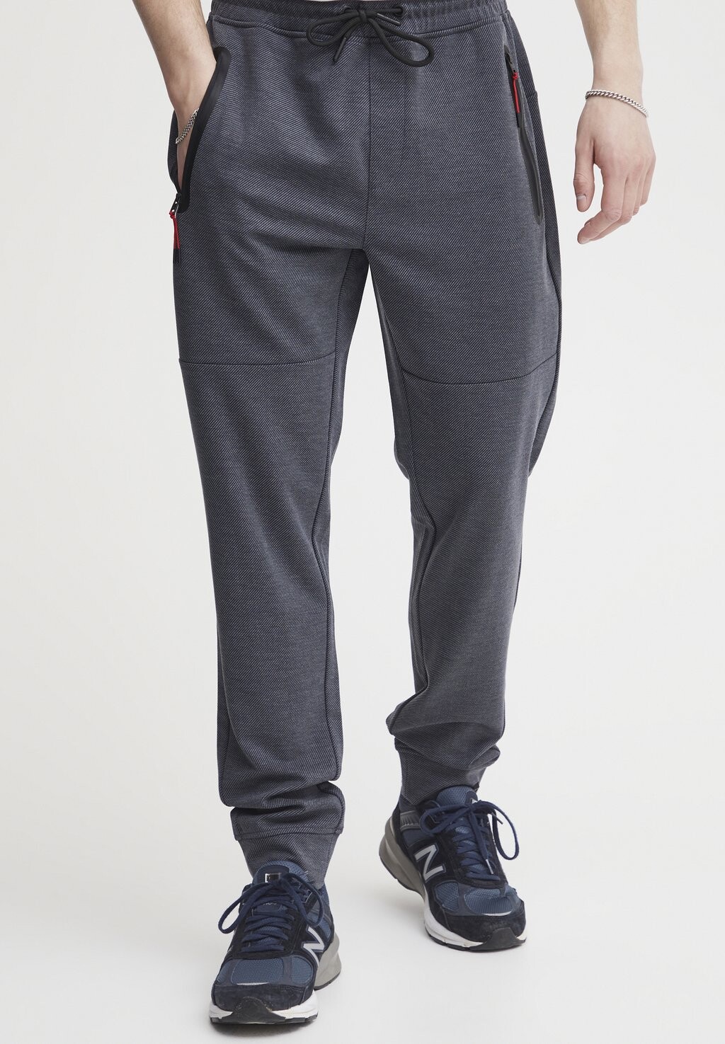 Брюки спортивные Sdvinh Solid, цвет insignia blue melange
Брюки спортивные Sdvinh Solid, цвет insignia blue melange