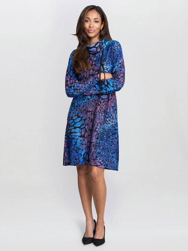 Платье миди с длинным рукавом и воротником-воронкой в стиле animal print Gina Bacconi
Платье миди с длинным рукавом и воротником-воронкой в стиле animal print Gina Bacconi