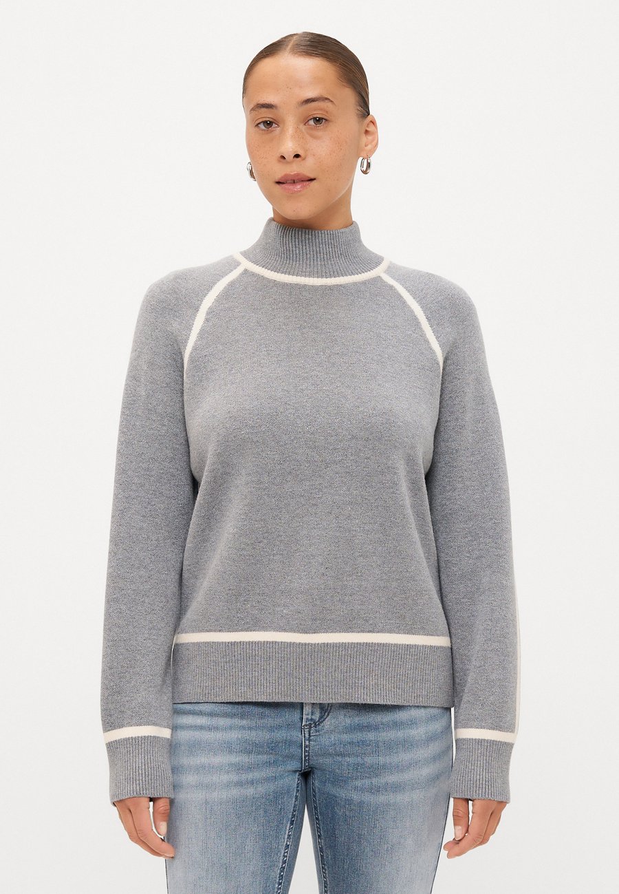 Джемпер Vero Moda Petite VMGOLD HIGHNECK , Medium Grey Melange/Birch/Mottled Light Grey
Джемпер Vero Moda Petite VMGOLD HIGHNECK , Medium Grey Melange/Birch/Mottled Light Grey