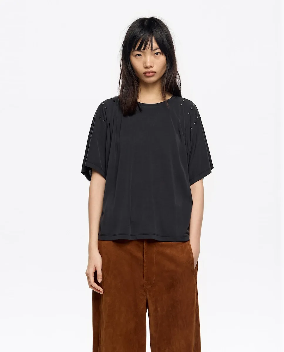 Женская футболка с заклепками на плечах Bimba y Lola, черный
Женская футболка с заклепками на плечах Bimba y Lola, черный