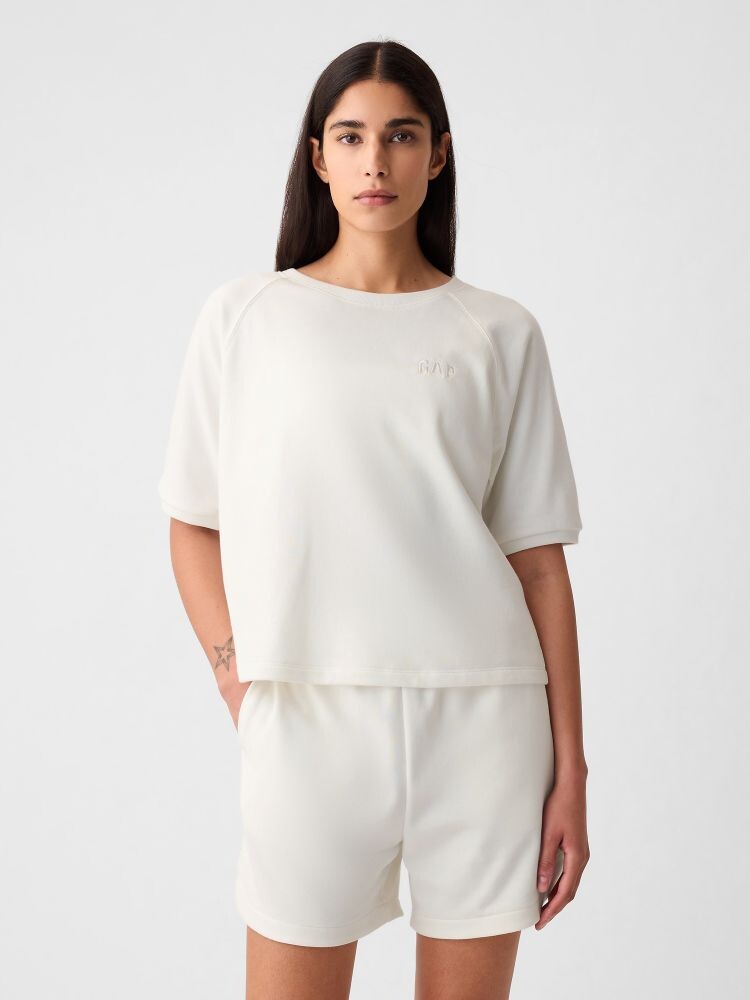 Толстовка с короткими рукавами Gap, белый
Толстовка с короткими рукавами Gap, белый