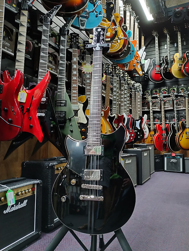 Электрогитара Yamaha Revstar II Standard RSS20L Left-Handed - Present - Black
Электрогитара Yamaha Revstar II Standard RSS20L Left-Handed - Present - Black