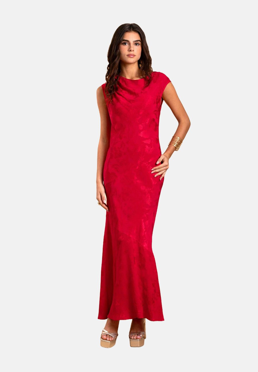Платье THE-ARE Maxi dress, Rojo/Red
Платье THE-ARE Maxi dress, Rojo/Red