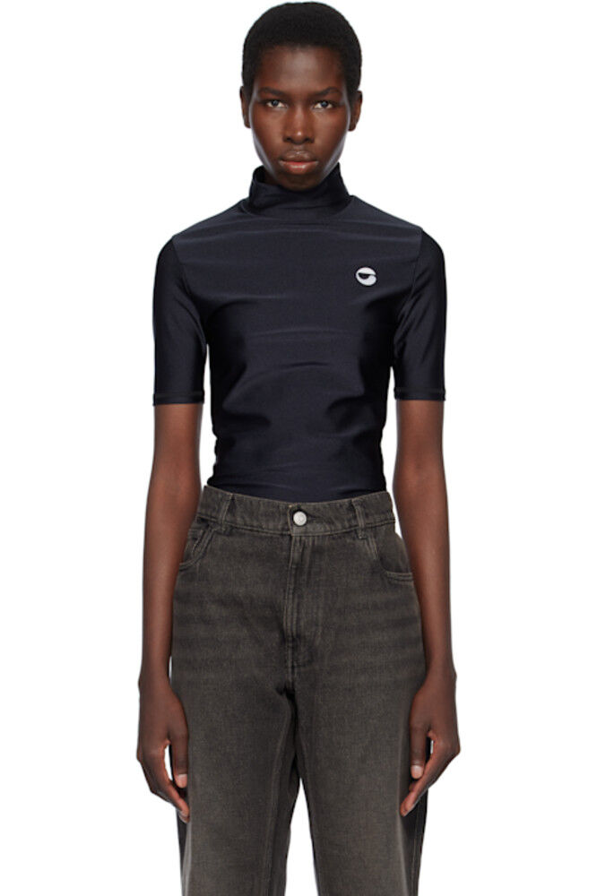 Черный топ с высоким воротом и облегающим вырезом Coperni
Черный топ с высоким воротом и облегающим вырезом Coperni