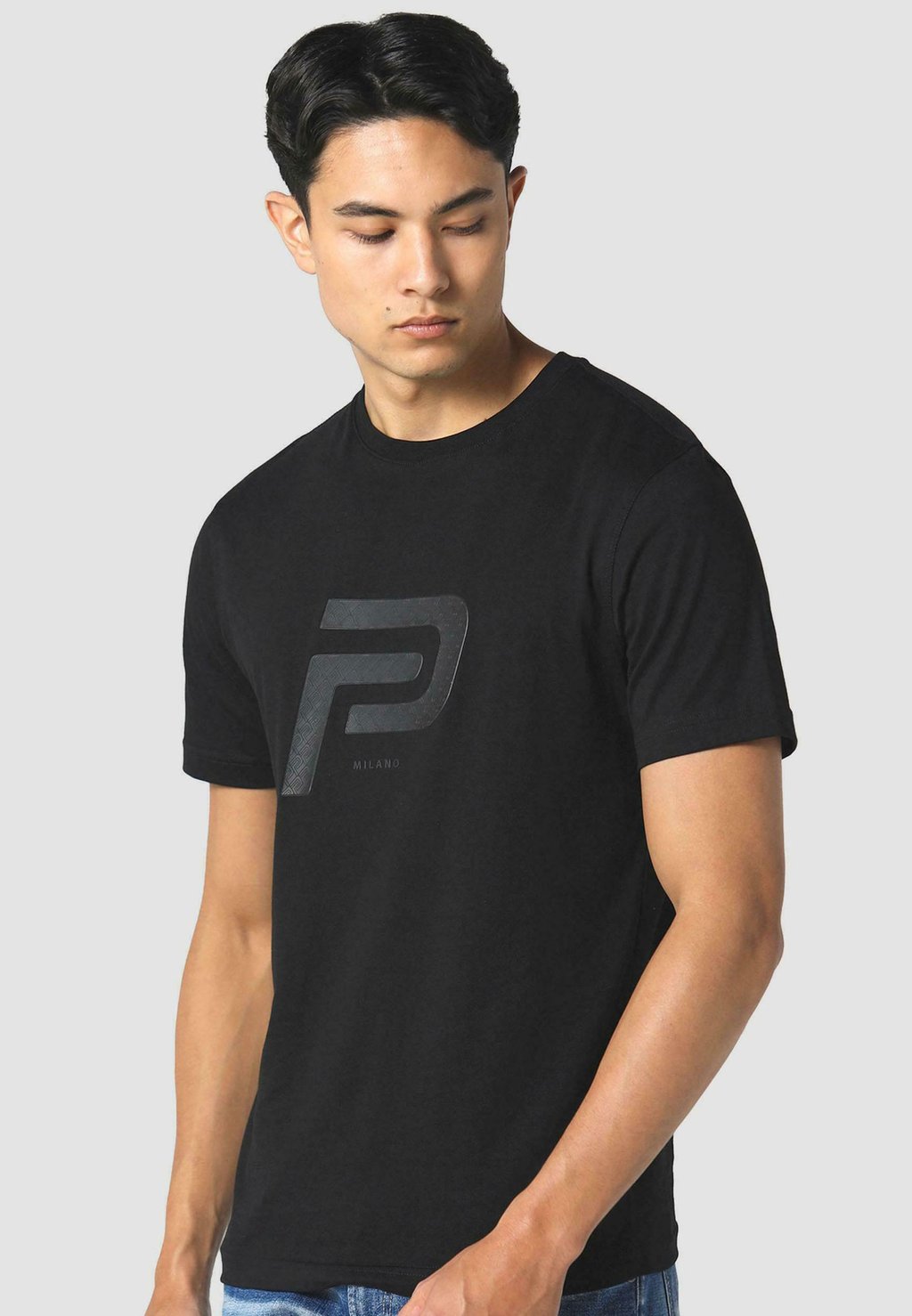 Футболка с принтом 883 Police, черный
Футболка с принтом 883 Police, черный