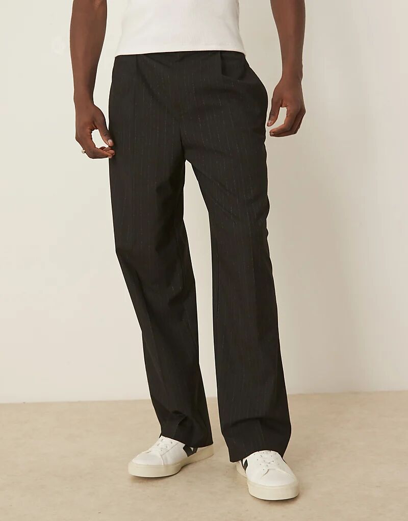 Элегантные брюки ASOS DESIGN широкого кроя в черную полоску с эластичной талией
Элегантные брюки ASOS DESIGN широкого кроя в черную полоску с эластичной талией