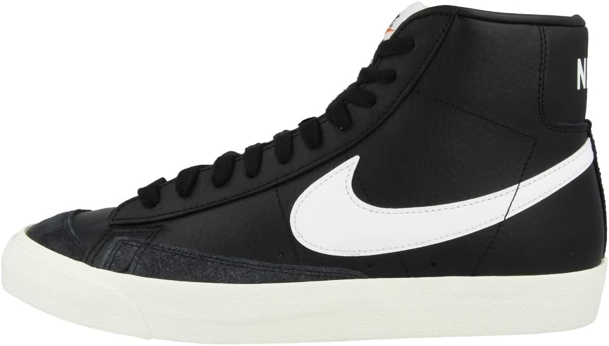 Мужские кроссовки Nike Blazer Mid '77 Vintage, белый/черный/оранжевый
Мужские кроссовки Nike Blazer Mid '77 Vintage, белый/черный/оранжевый