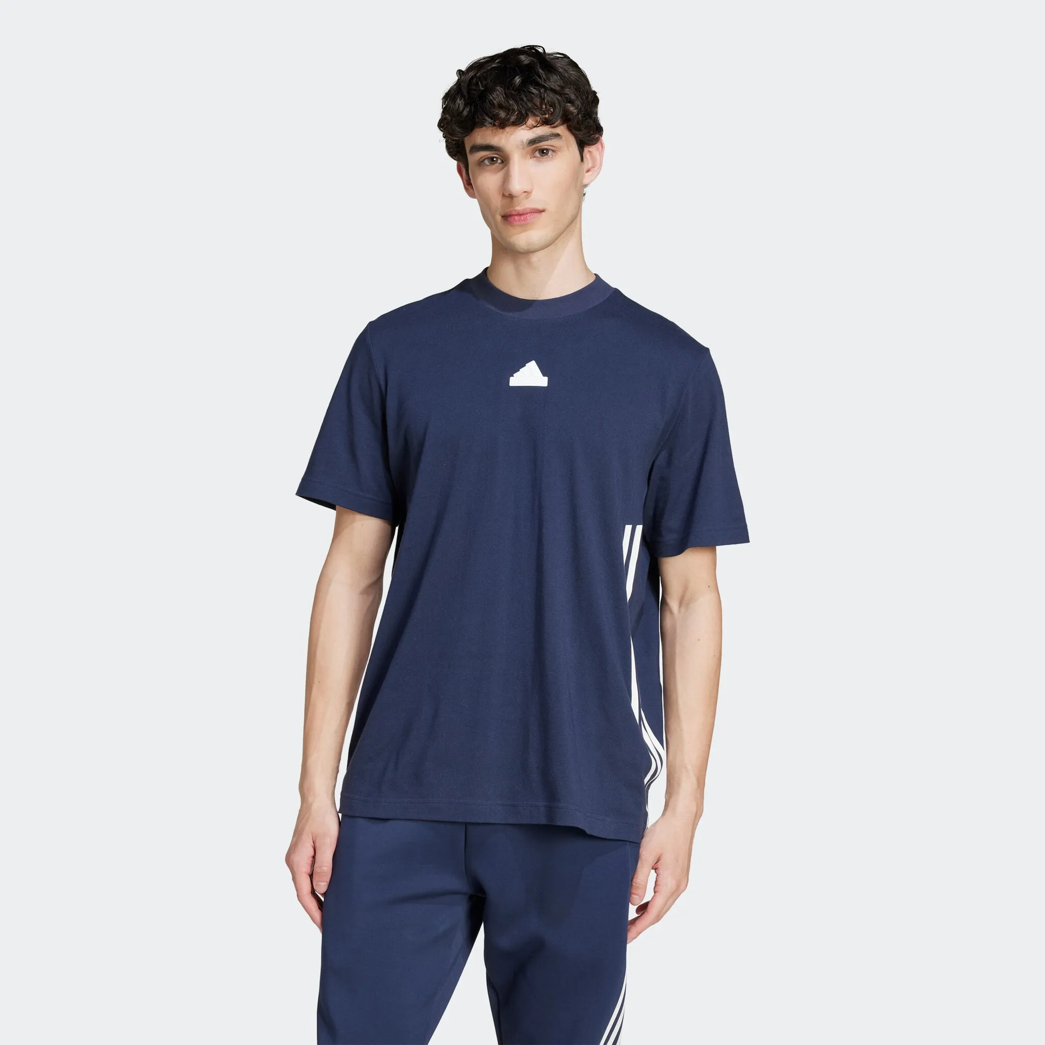 Футболка Adidas Sportswear "M FI 3S REG T", цвет Legend Ink 
Футболка Adidas Sportswear "M FI 3S REG T", цвет Legend Ink