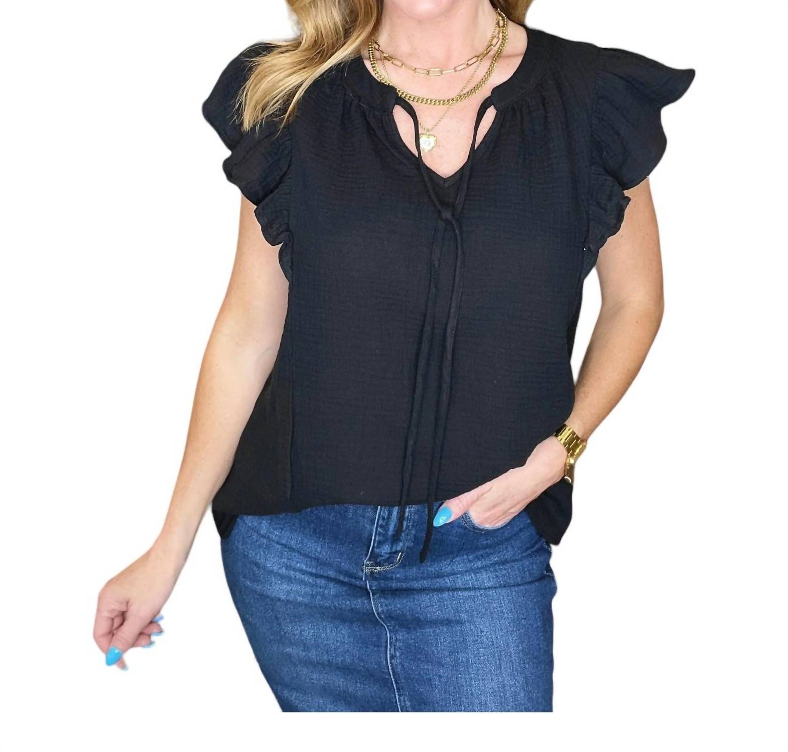 Блузка из газовой ткани с вырезом-замочной скважиной черного цвета ANDREE BY UNIT
Блузка из газовой ткани с вырезом-замочной скважиной черного цвета ANDREE BY UNIT