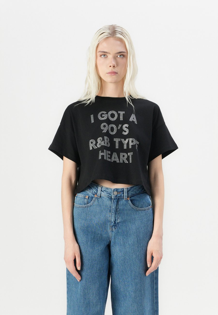 Футболка Noisy May NMALENA CROP, Black, Черный, Футболка Noisy May NMALENA CROP, Black
Футболка Noisy May NMALENA CROP, Black, Черный, Футболка Noisy May NMALENA CROP, Black