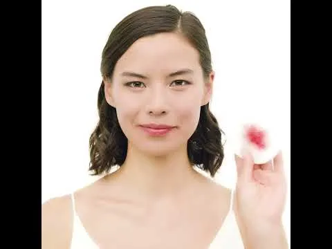 Двухфазное средство для снятия макияжа с глаз и губ Sensibio H2o Eye Bioderma, 125 ml
Двухфазное средство для снятия макияжа с глаз и губ Sensibio H2o Eye Bioderma, 125 ml