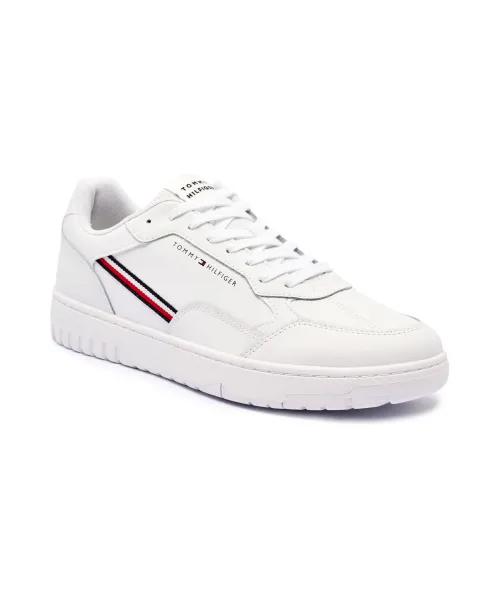 Кожаные кроссовки Basket Core Tommy Hilfiger, белый 
Кожаные кроссовки Basket Core Tommy Hilfiger, белый