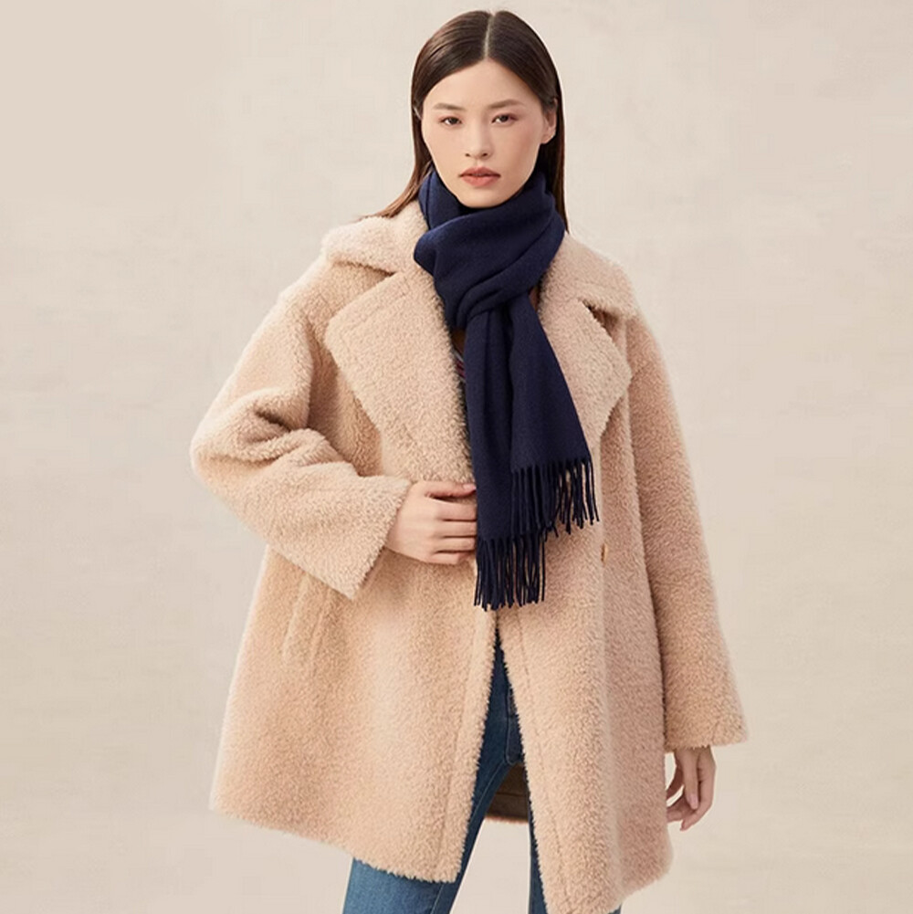 Шарф Deep Breath, темно-синий
Шарф Deep Breath, темно-синий