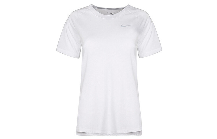 Футболка женская Nike
Футболка женская Nike