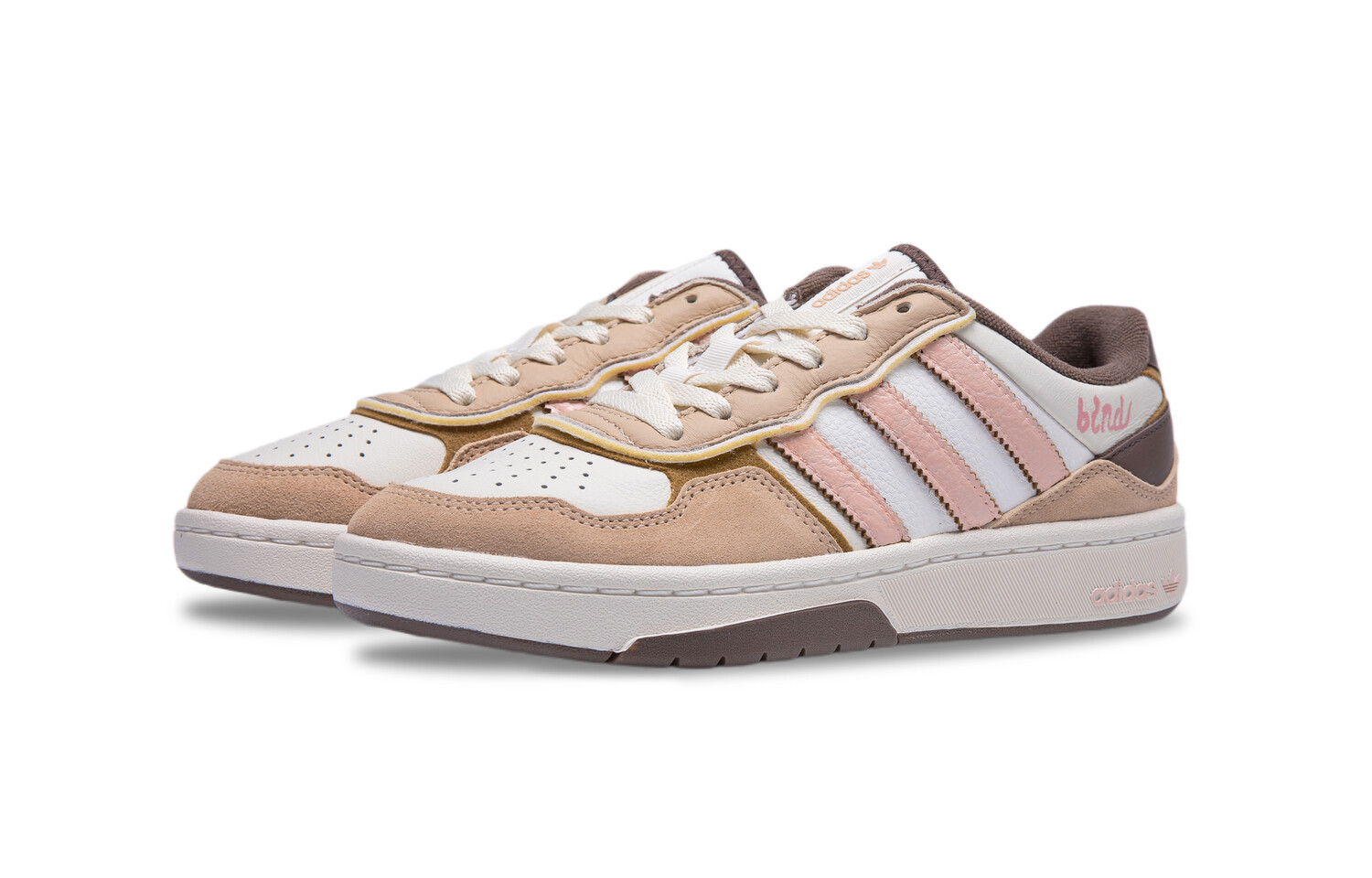 Кроссовки adidas originals Courtic Skateboarding Shoes Unisex Low-top Pink/white, хаки
Кроссовки adidas originals Courtic Skateboarding Shoes Unisex Low-top Pink/white, хаки