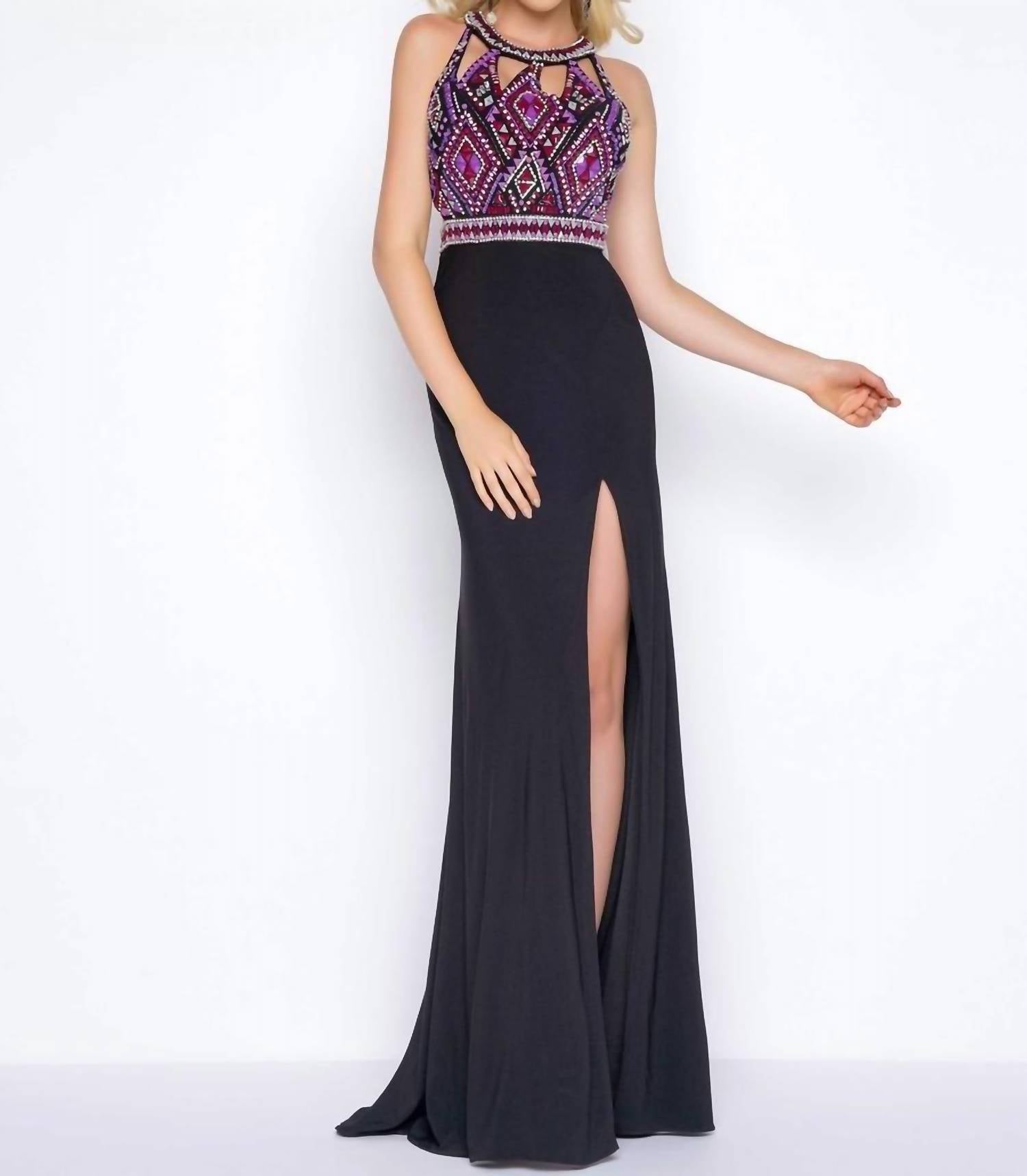 Платье для выпускного в стиле ацтек с бисером черного цвета, многоцветное Mac Duggal
Платье для выпускного в стиле ацтек с бисером черного цвета, многоцветное Mac Duggal