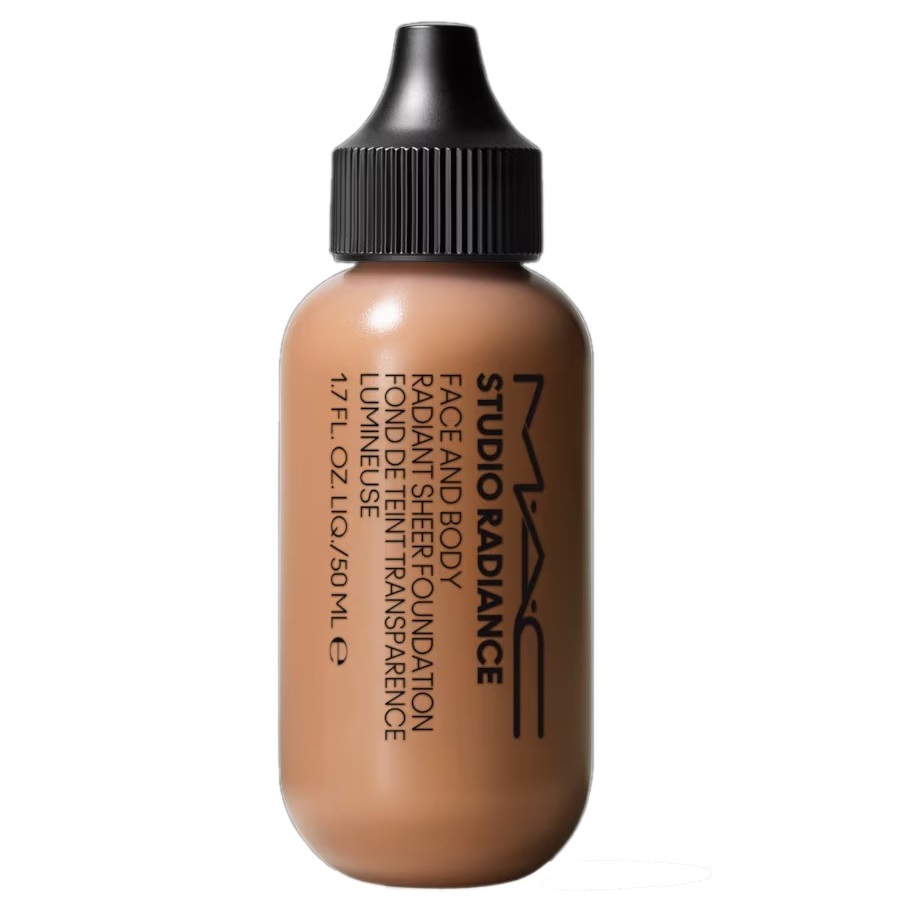 Тональная основа для лица и тела MAC Studio Radiance, оттенок C4 
Тональная основа для лица и тела MAC Studio Radiance, оттенок C4