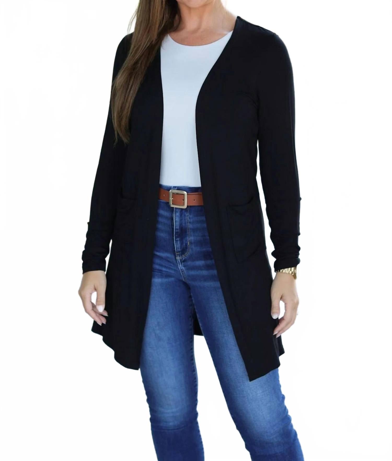 Классический кардиган в черном цвете Michelle Mae
Классический кардиган в черном цвете Michelle Mae