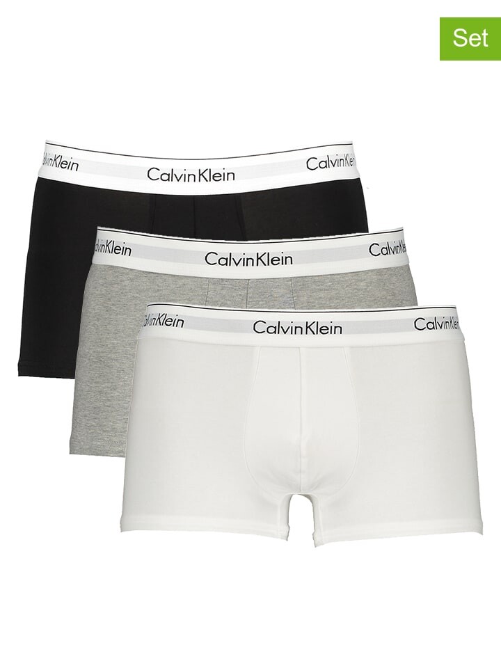 Боксеры CALVIN KLEIN UNDERWEAR 3er Set, цвет grau/weiß/schwarz
Боксеры CALVIN KLEIN UNDERWEAR 3er Set, цвет grau/weiß/schwarz