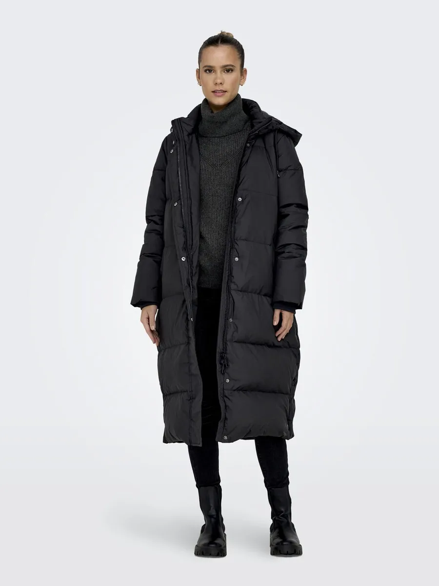 Only стеганое пальто "ONLALICE DOWN COAT OTW", черный
Only стеганое пальто "ONLALICE DOWN COAT OTW", черный